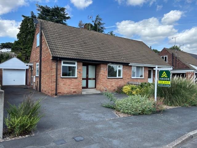 The Lawns, Rolleston-On-Dove