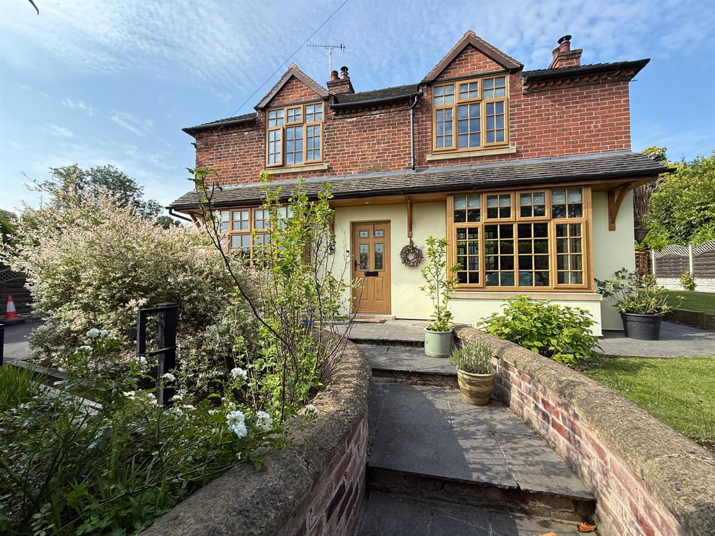 Wood Lane, Uttoxeter, Staffordshire