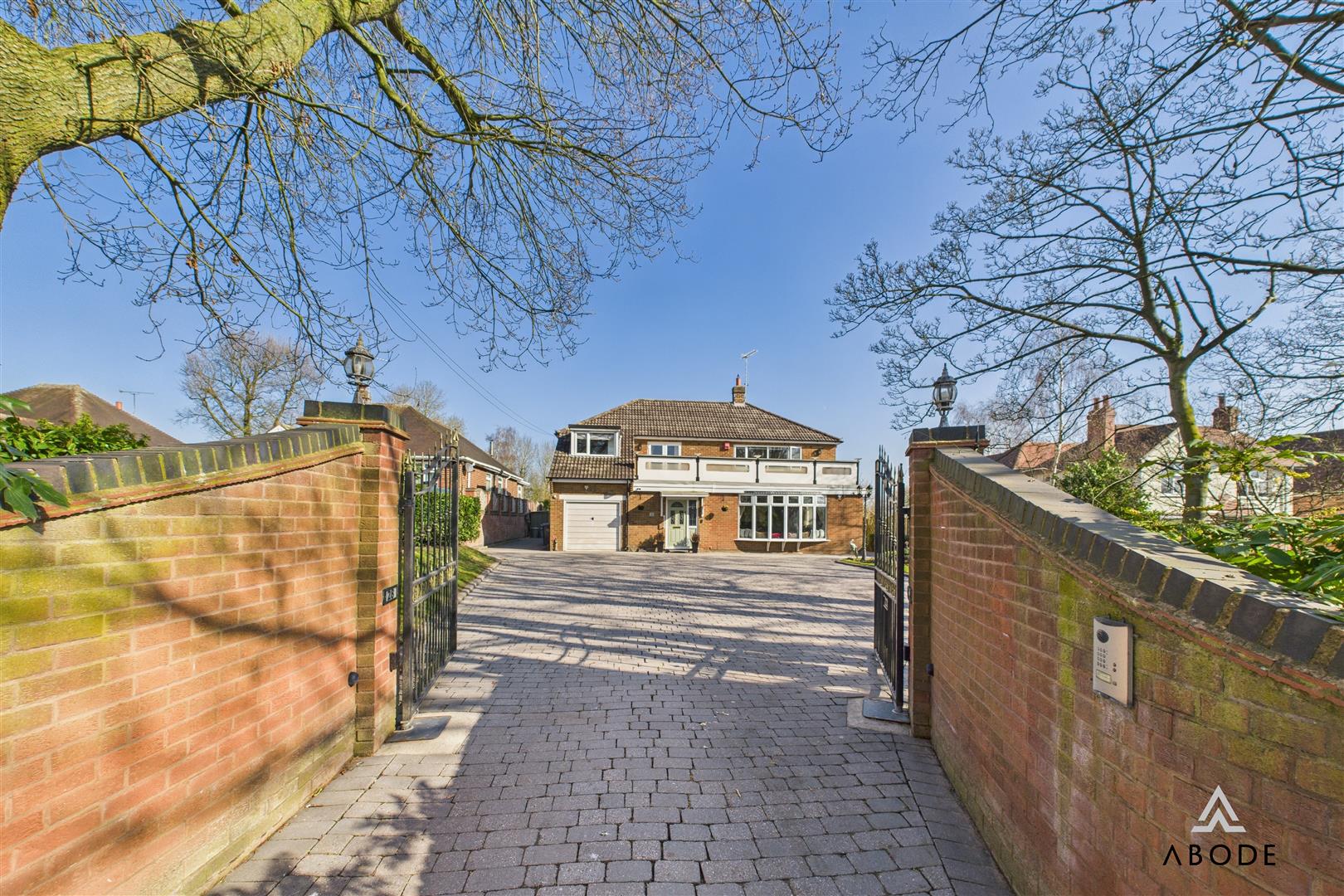 Lodge Hill, Tutbury, Burton-On-Trent