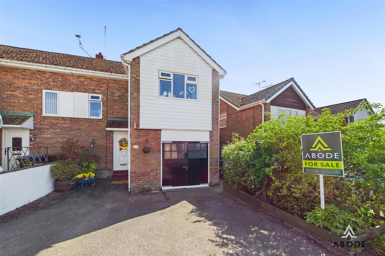 Kestrel Lane, Cheadle, Staffordshire