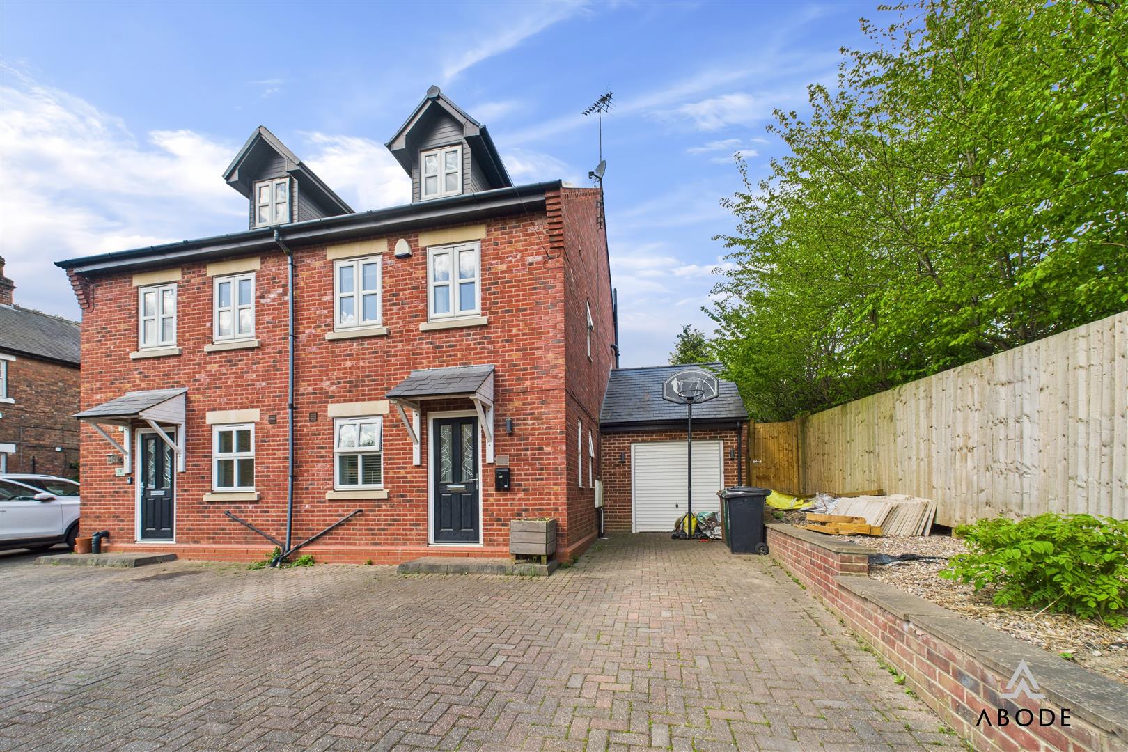 Coppice Side, Swadlincote, DE11 9AA