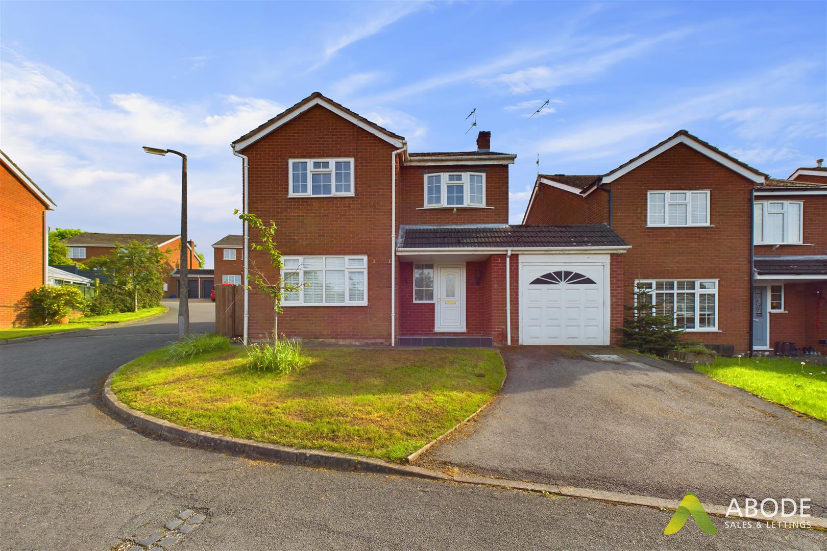 Glen Drive, Alton, Stoke-On-Trent ST10 4DJ
