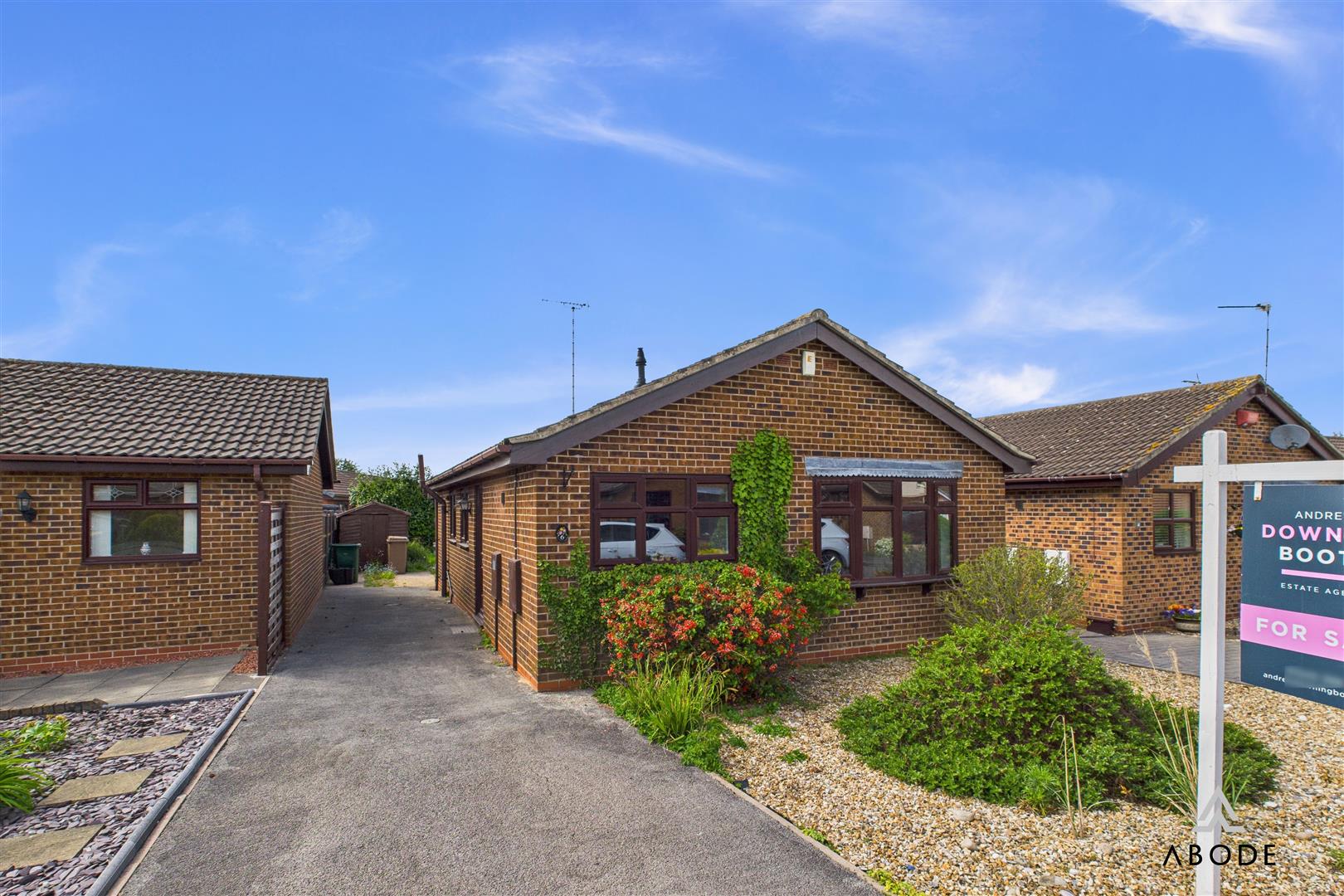 Castle View, Hatton