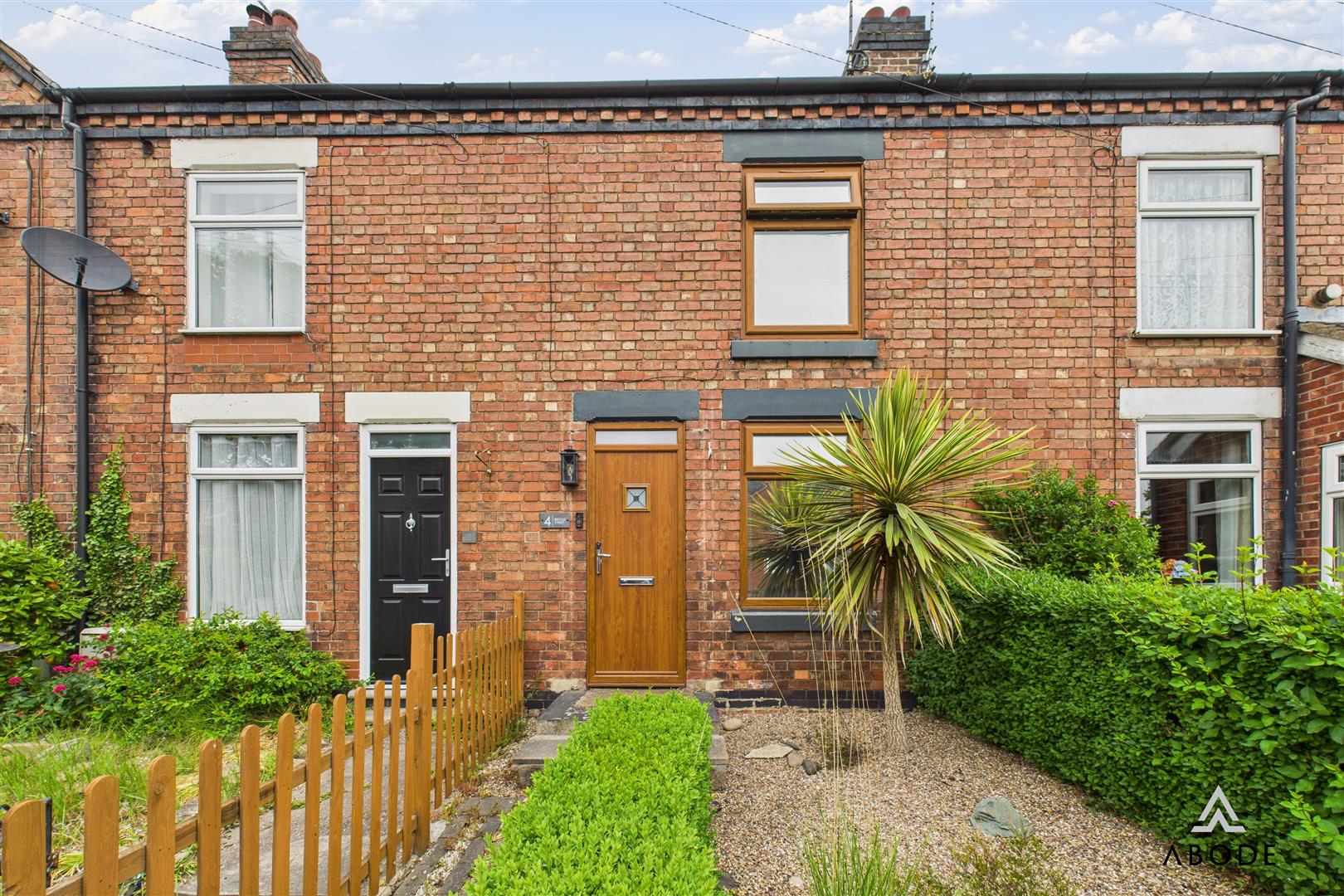 Bridge Street, Stretton, Burton-On-Trent