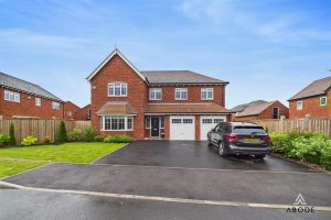 Ealand Close Rolleston Manor
