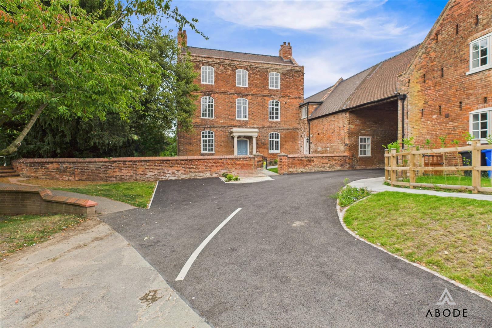 Brookside, Rolleston On Dove, Staffordshire
