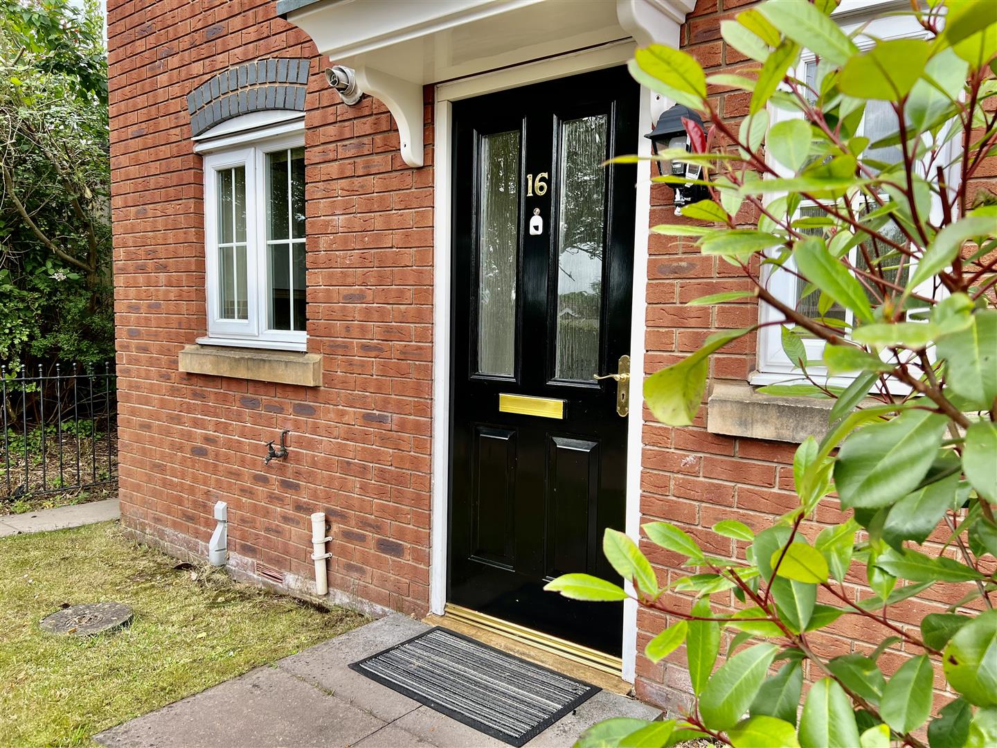 Ealand Street, Rolleston On Dove DE13 9AY