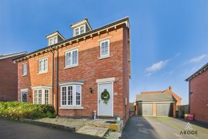 Glade Lane, Ashby-De-La-Zouch, LE65 2RP