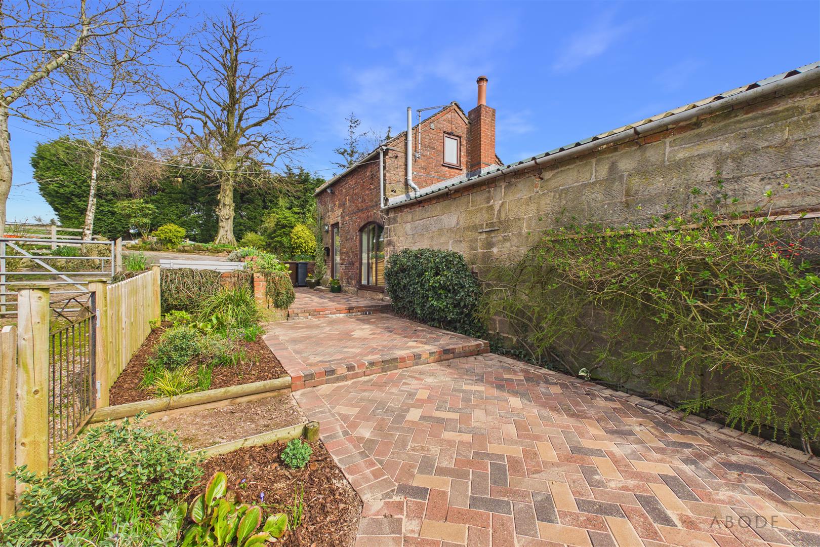 Main Road, Hollington, Stoke-On-Trent