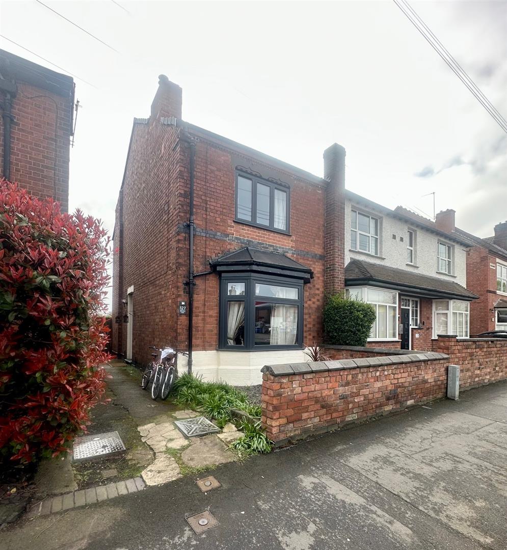 Belvedere Road, Burton-on-Trent