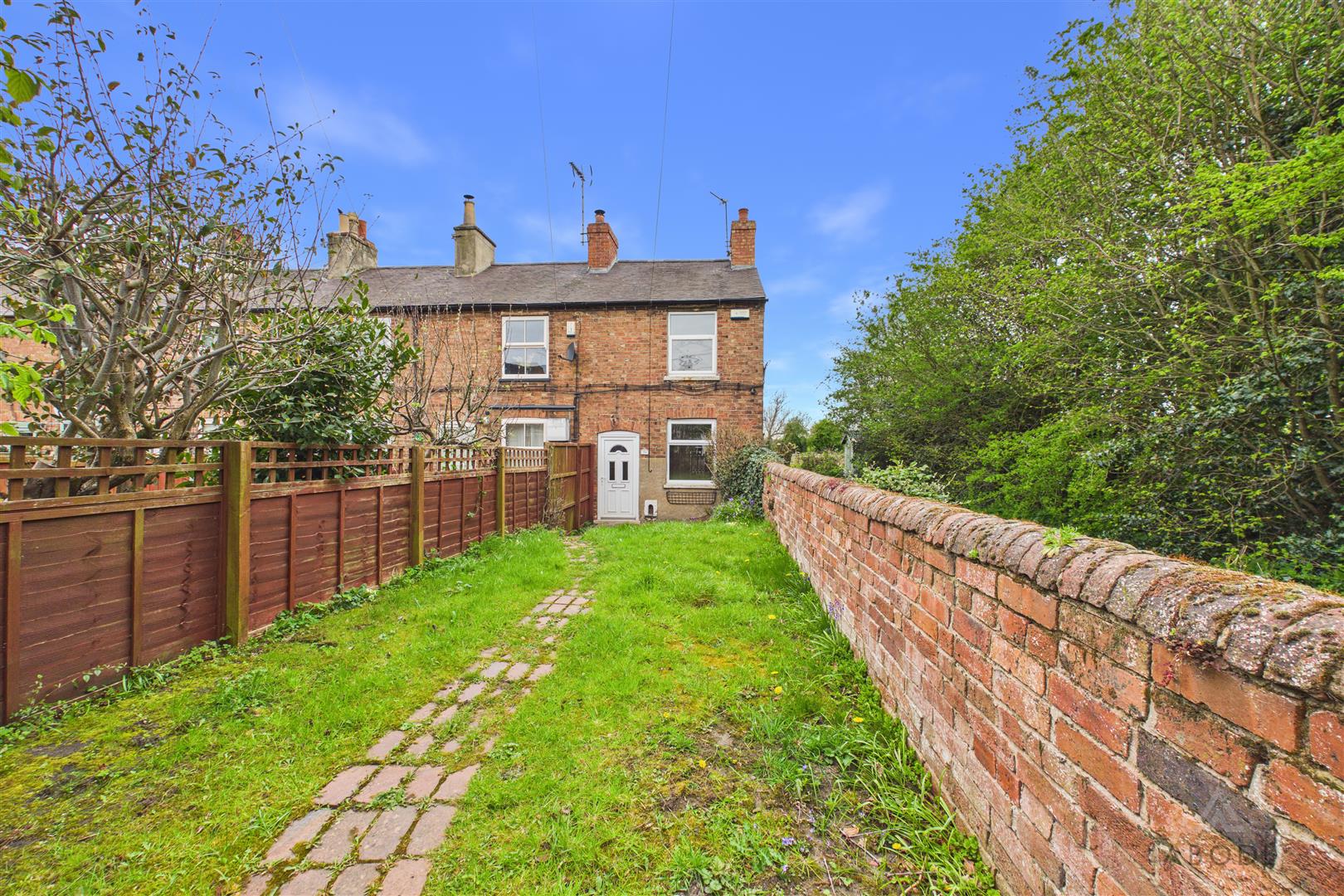 Long Row, Shardlow, DE72 2HE