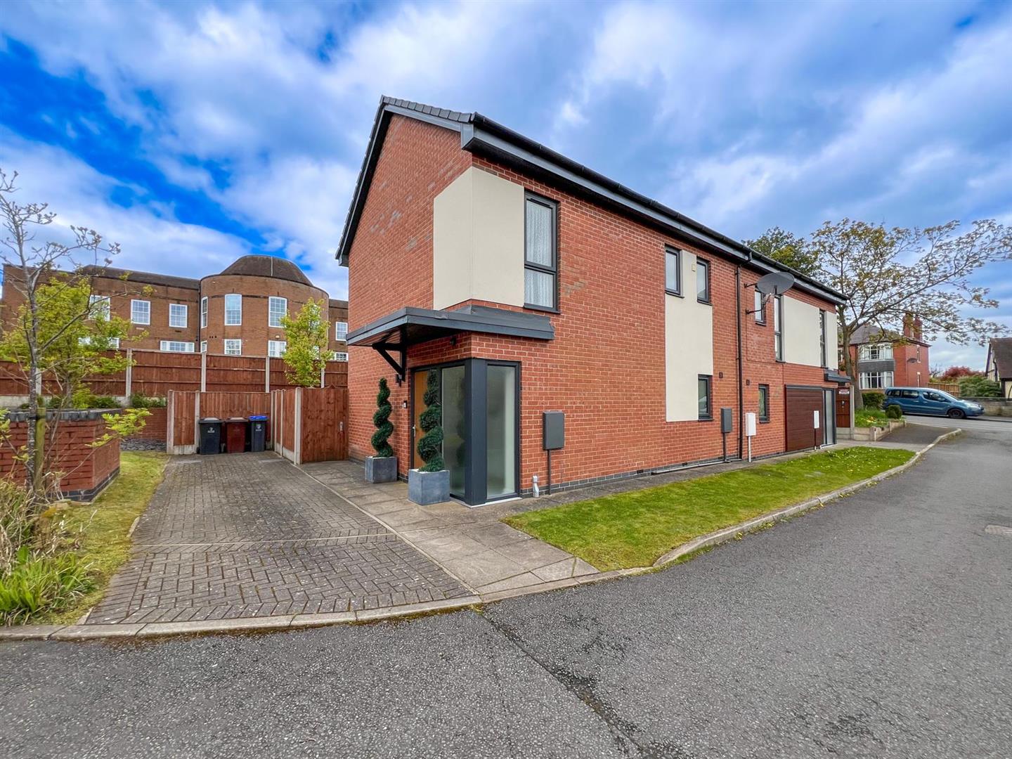 Sandpiper Close, Cheadle ST10 1LN